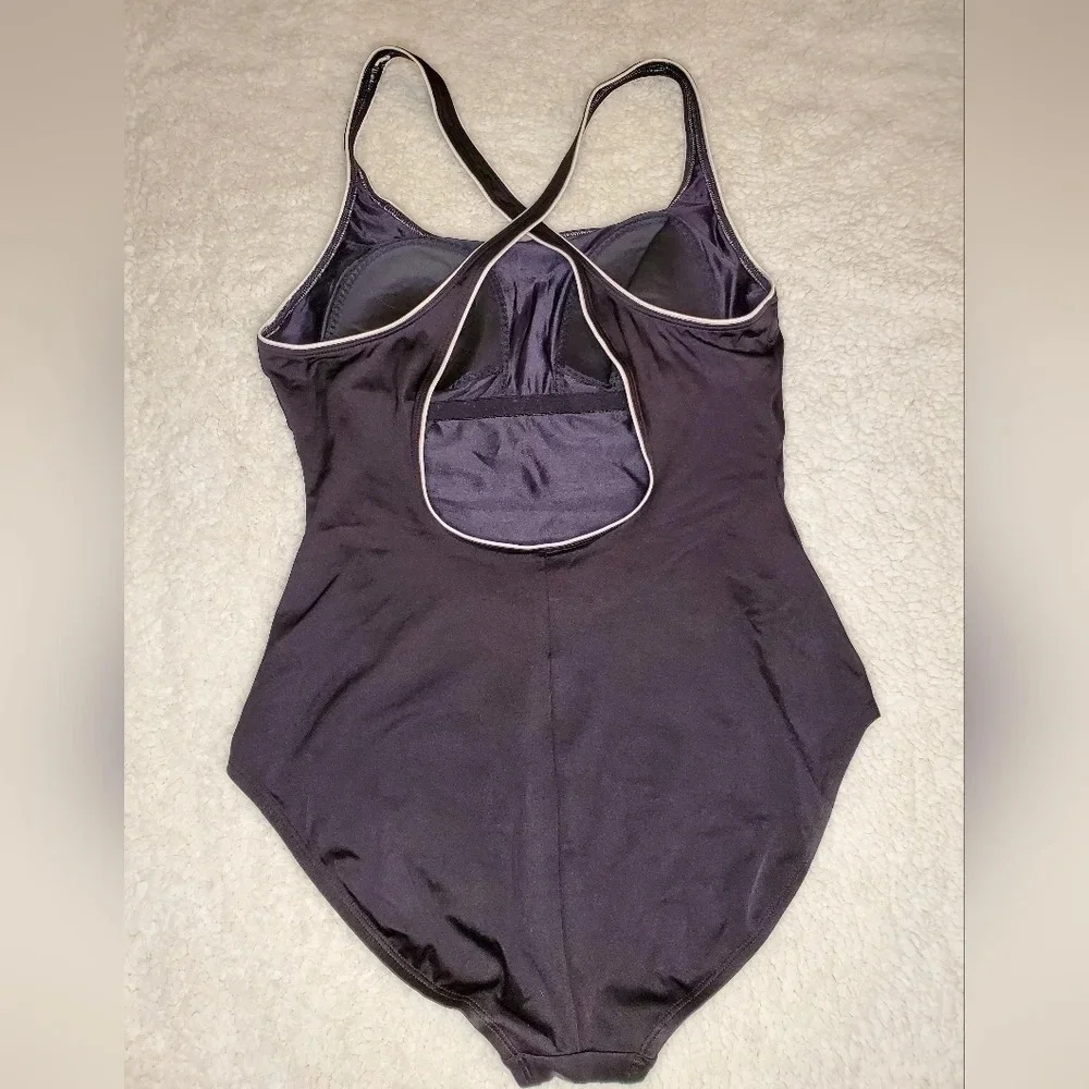 0064. NWOTs ~ Speedo ~ Modest Black One-Piece w/ Cross Straps Across the Back ~